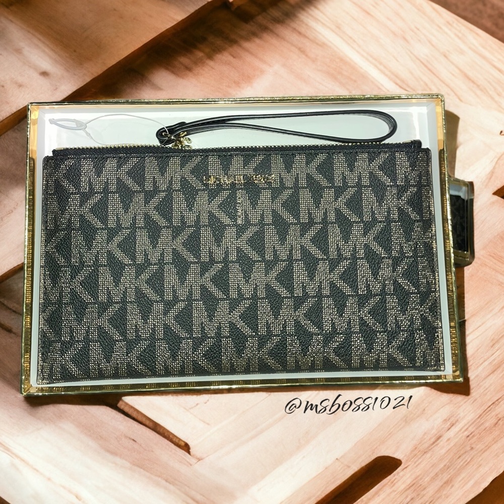 Michael Kors RARE Voyager East West Signature Tote+Wallet+Wristlet in Black/Gold - Picture 14 of 14